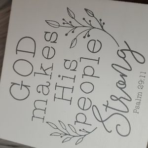 Wall and table decor